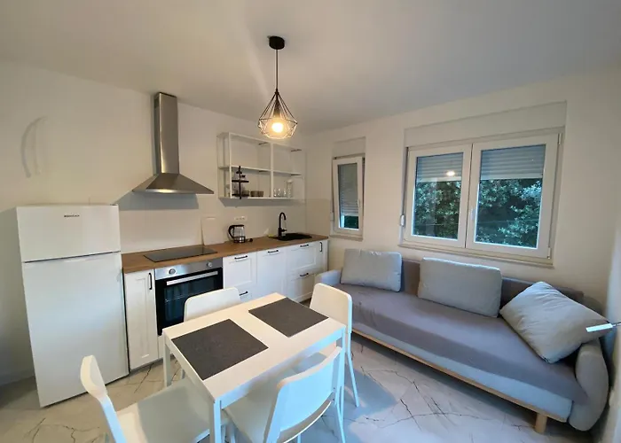 Marija アパート Pakoštane